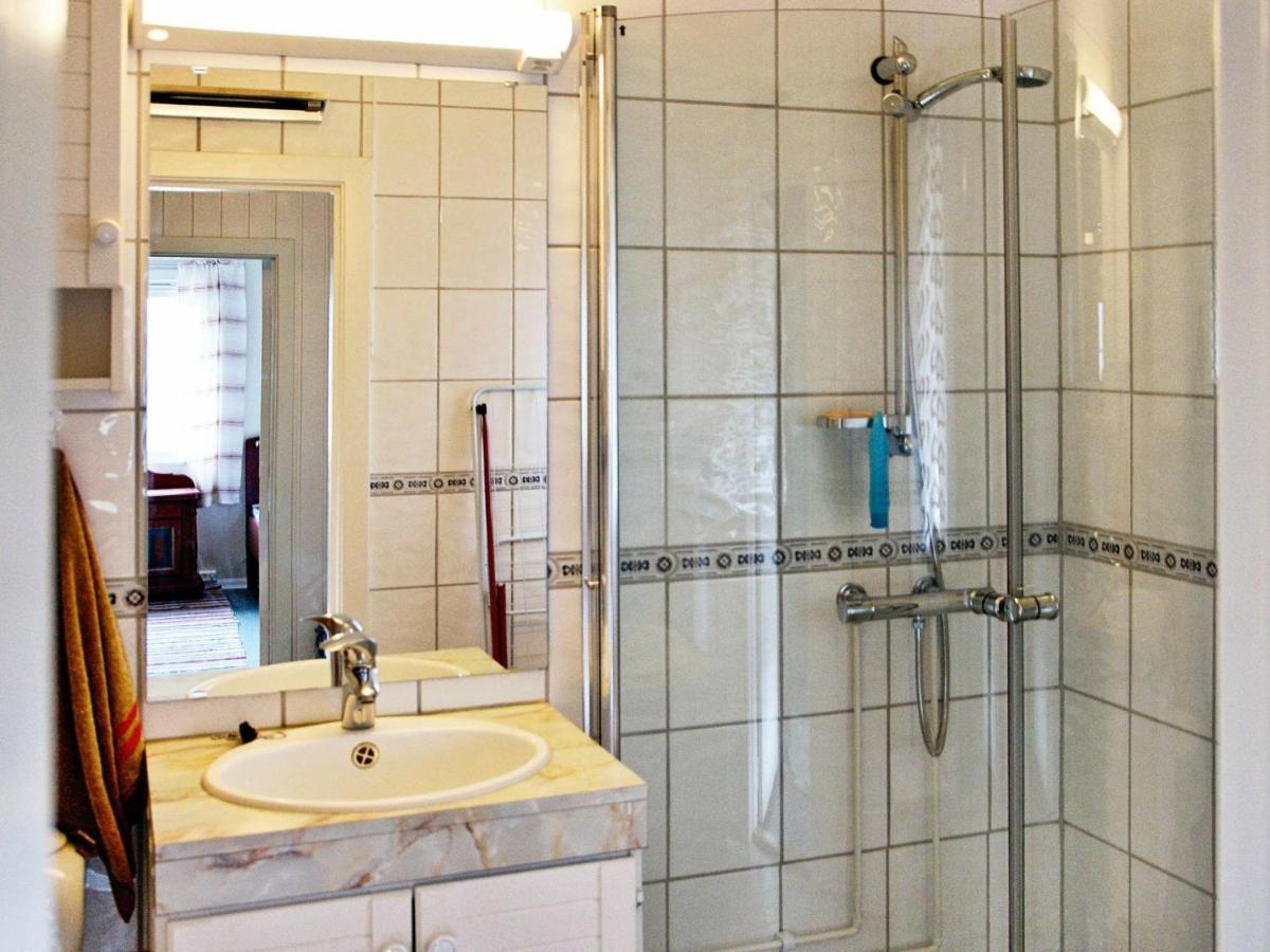 6 Person Holiday Home In Otta Rum bild